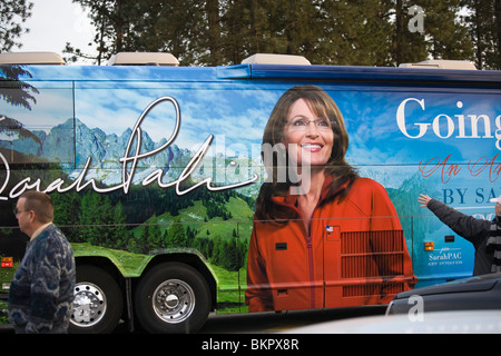 Sarah Palin Going Rogue Buchtour Bus, Fred Meyer, Coeur D Alene, Idaho, 12. Dezember 2009. Stockfoto