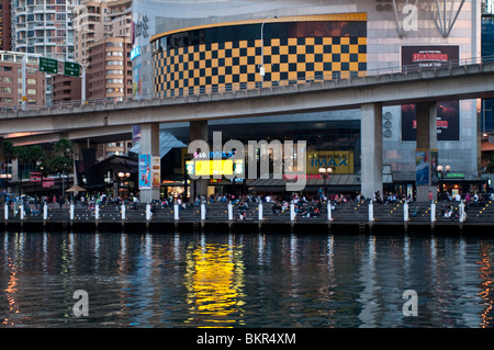 IMAX-Kino, Darling Harbour, Cockle Bay, Sydney, Australien Stockfoto