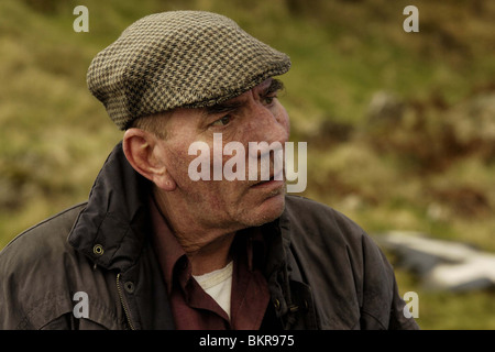 SCHLIEßEN DEN RING (2007) PETE POSTLETHWAITE RICHARD ATTENBOROUGH (DIR) CLTR 005 Stockfoto