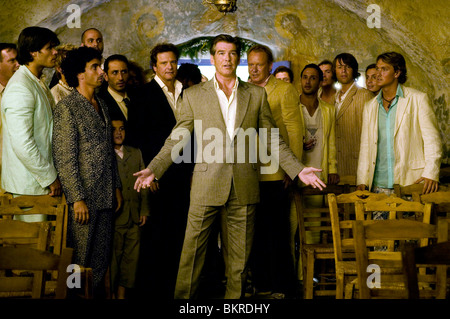 MAMMA MIA! (2008) PIERCE BROSNAN, COLIN FIRTH, STELLAN SKARSGARD PHYLLIDA LOYD (DIR) 023 Stockfoto