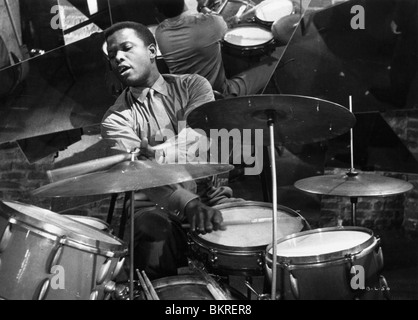 PARIS BLUES (1961) SIDNEY POITIER MARTIN RITT (DIR) PBLU 005 Stockfoto