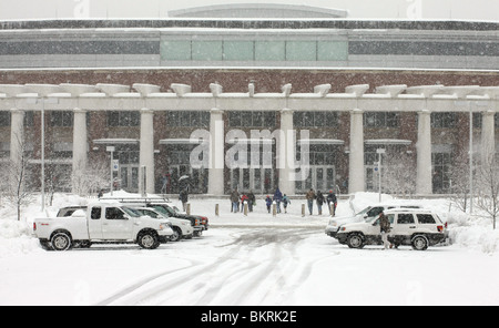 Schneefall im Winter an der University of Virginia in Charlottesville, Virginia. Stockfoto