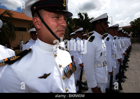Curacao, Willemstad, Parera Marine Basis parade zu Ehren der Königinnentag Stockfoto