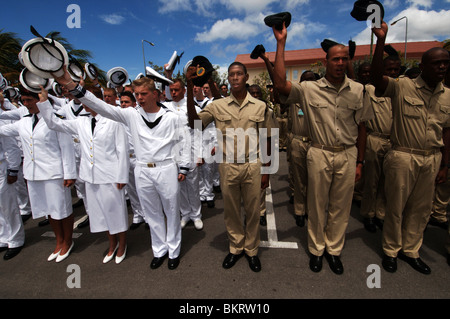 Curacao, Willemstad, Parera Marine Basis parade zu Ehren der Königinnentag Stockfoto