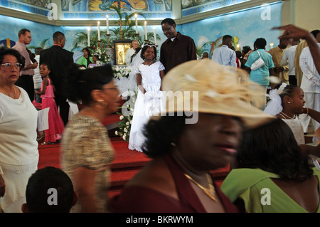 Curacao, Otrobanda, die erste Heilige Kommunion ist Celibrated während Christi Himmelfahrt Stockfoto