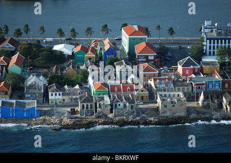 Curacao, Ruinen Luftaufnahme von historischen Gebäuden in Willemstad Stockfoto