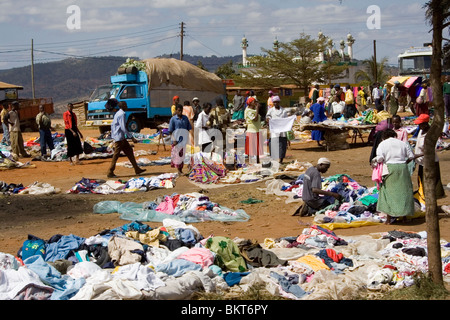 Afrikanischer ländlicher Flohmarkt, Westkenia. Stockfoto