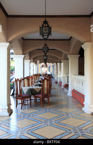 Arcade, Parque Colon, Central Park, Parque Central, Granada, Nicaragua, Mittelamerika Stockfoto