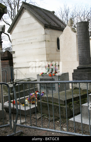 Jim Morrison Grab im Friedhof Père Lachaise, Paris, Frankreich. Stockfoto