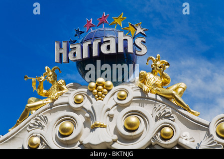 Logo auf dem Dach des HARRAHS CASINO und HOTEL - LAS VEGAS, NEVADA Stockfoto