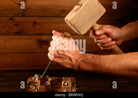 Beitel Holz Stemmeisen Tischler Werkzeug Hand Hammer Handwerker Stockfoto