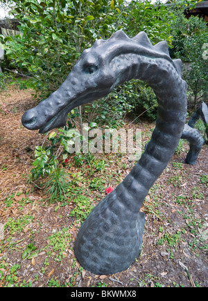 Kanapaha Gärten Spring Festival Gainesville Florida Sea Dragon Skulptur von Patrick McGee Erde Skulpturen Meer Stockfoto