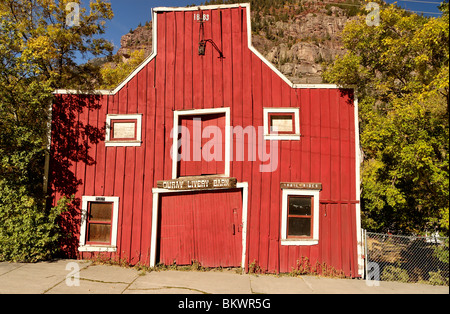 Stock Foto von einer alten Lackierung Scheune, Ouray, Colorado, USA. Stockfoto