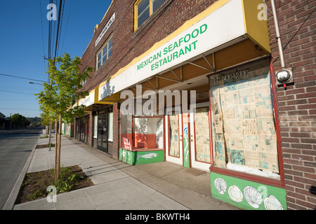 Geschlossene Mexican Restaurant im Stadtteil South Park Hauptgeschäftsviertel - Seattle, Washington Stockfoto