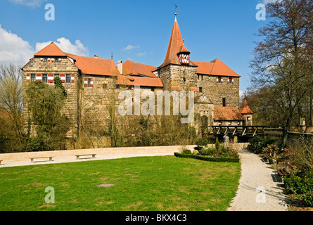 Die Kaiserburg oder Wenzelschloss von 1360 im Lauf einer der Pegnitz in der Nähe von Nürnberg, Franken, Bayern, Deutschland. Stockfoto