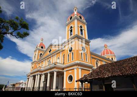 Kathedrale de Granada, Park Colon, Park Central, Granada, Nicaragua, Mittelamerika Stockfoto