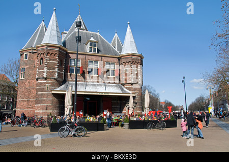 De Waag NieuwmarktAmsterdam Cafe Restaurant bar Kneipe Niederlande Stockfoto