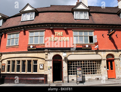 Das Red Lion Pub Gloucester Street Oxford Stockfoto