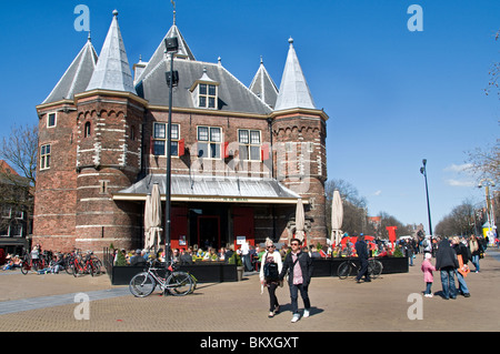 De Waag Nieuwmarkt Amsterdam Cafe Restaurant bar Kneipe Niederlande Stockfoto