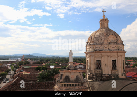 Die Kuppel des La Merced Kirche, Granada, Nicaragua, Mittelamerika Stockfoto