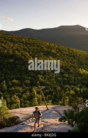 Die Ansicht der Wassergraben Berg von Dom Leiste im Echo Lake State Park in North Conway, New Hampshire. White Mountains. Stockfoto