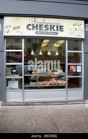 Heimishe Bäckerei auf Bernard Straße Outremont Montreal Stockfoto