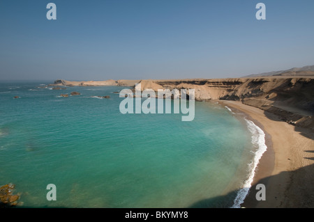 Leeren Strand an der Küste von Peru Stockfoto