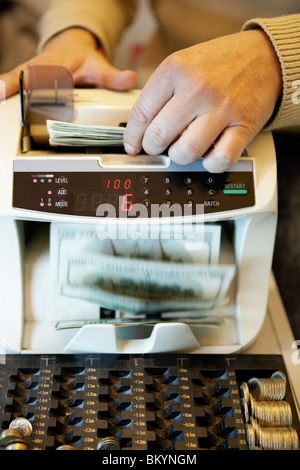 Banknote Counter Geld Zählmaschine Stockfoto