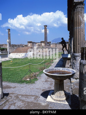 Heiligtum Apollo, die antike Stadt Pompeji, Pompeji, die Metropolstadt Neapel, die Region Kampanien, Italien Stockfoto