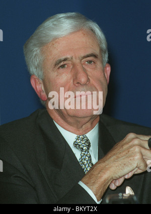 JACQUES POOS Außenminister von Luxemburg 17. Dezember 1997 Stockfoto