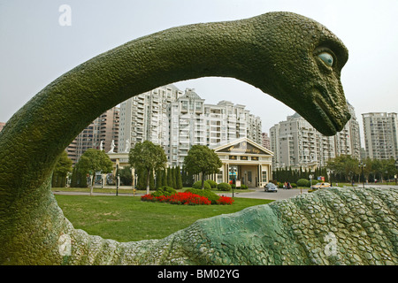 Apartment-Türme, Leben in Shanghai, Mandarine City, in der Nähe von Hongqiao, Highrise Apartments, bewacht Wohn Komplex, Bewacht, Stockfoto