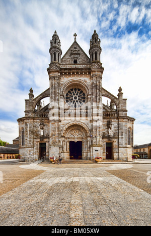 Basilika von Sainte Anne d ' Auray, Departement Morbihan, Bretagne, Frankreich Stockfoto