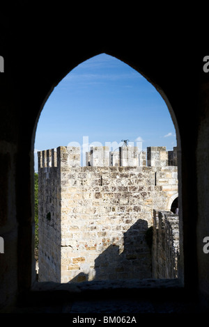 Gerahmte Blick auf Saint George Castle, Lissabon Stockfoto