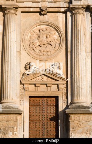 Detail aus der Fassade, Palast von Charles V, Granada, Spanien Stockfoto