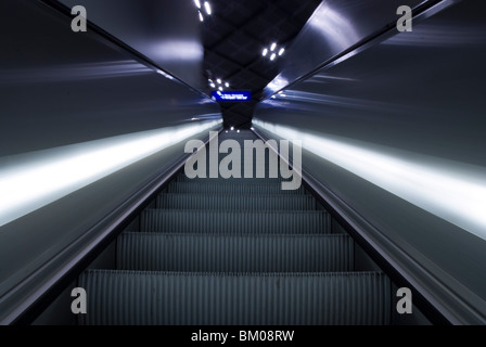 Aufzug in Berlin u-Bahnstation Stockfoto