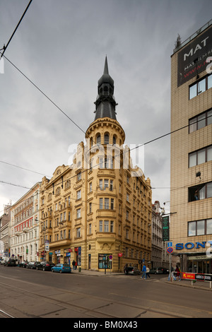 Jugendstil-Gebäude am 18 Karlovo Namesti (Karlsplatz), Prag, Tschechische Republik Stockfoto