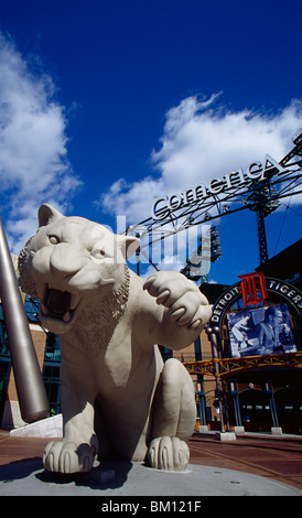 Tiger Statue vor ein Baseball-Stadion Comerica Park, Detroit, Michigan, USA Stockfoto