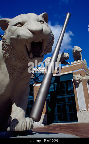 Tiger Statue vor ein Baseball-Stadion Comerica Park, Detroit, Michigan, USA Stockfoto