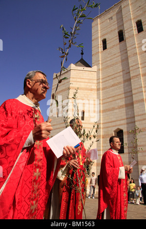 Israel, unteren Galiläa, Palmsonntag Zeremonie in der Kirche der Verkündigung in Nazareth Stockfoto