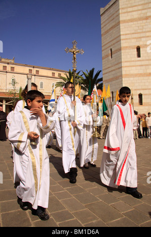 Israel, unteren Galiläa, Palmsonntag Zeremonie in der Kirche der Verkündigung in Nazareth Stockfoto