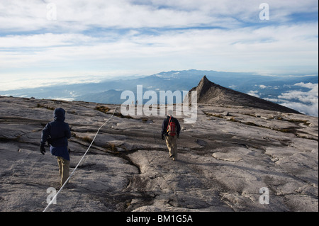 Wanderer, Kinabalu National Park, Standort von höchster Berg Malaysias 4095m, Sabah, Borneo, Malaysia, Südostasien, Asien Stockfoto