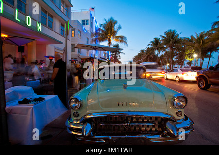 Amerikanische Oldtimer, Ocean Drive, South Beach, Miami, USA Stockfoto