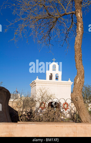 Mission San Xavier del Bac, Tucson, Arizona, Vereinigte Staaten von Amerika, Nordamerika Stockfoto