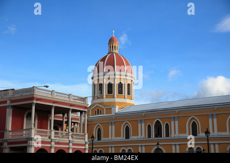 Kathedrale de Granada, Park Colon, Park Central, Granada, Nicaragua, Mittelamerika