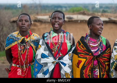 Masai Frauen singen, Masai Mara, Kenia, Ostafrika Stockfoto