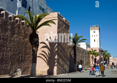 Blick auf die Stadtmauer der Altstadt, UNESCO-Weltkulturerbe, Essaouira, Marokko Stockfoto