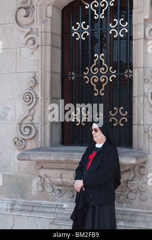 Das erzbischöfliche Palais in der Nähe der Basilika Kathedrale von Lima, Lima, Peru, Südamerika Stockfoto