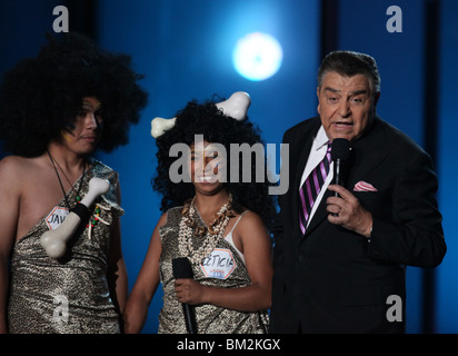 DON FRANCISCO TIME WARNER UND UNIVISON LÜFTEN 2010 SPIELE FIFA FUSSBALL-WELTMEISTERSCHAFT AUF LO MEJOR AUF NACHFRAGE EREIGNIS MIT SABADO GIGANTE TV SH Stockfoto