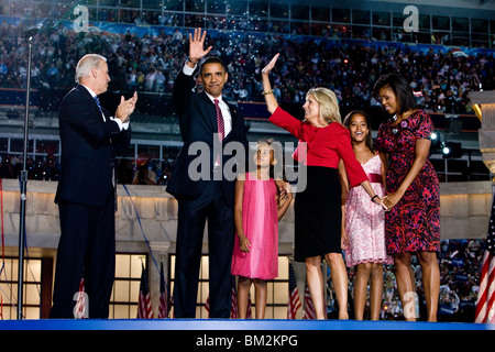 Barack Obama mit Joe Biden und Familie Stockfoto