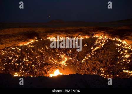 Die Darvaza Gas Krater in der Wüste von Karakol, Turkmenistan Stockfoto